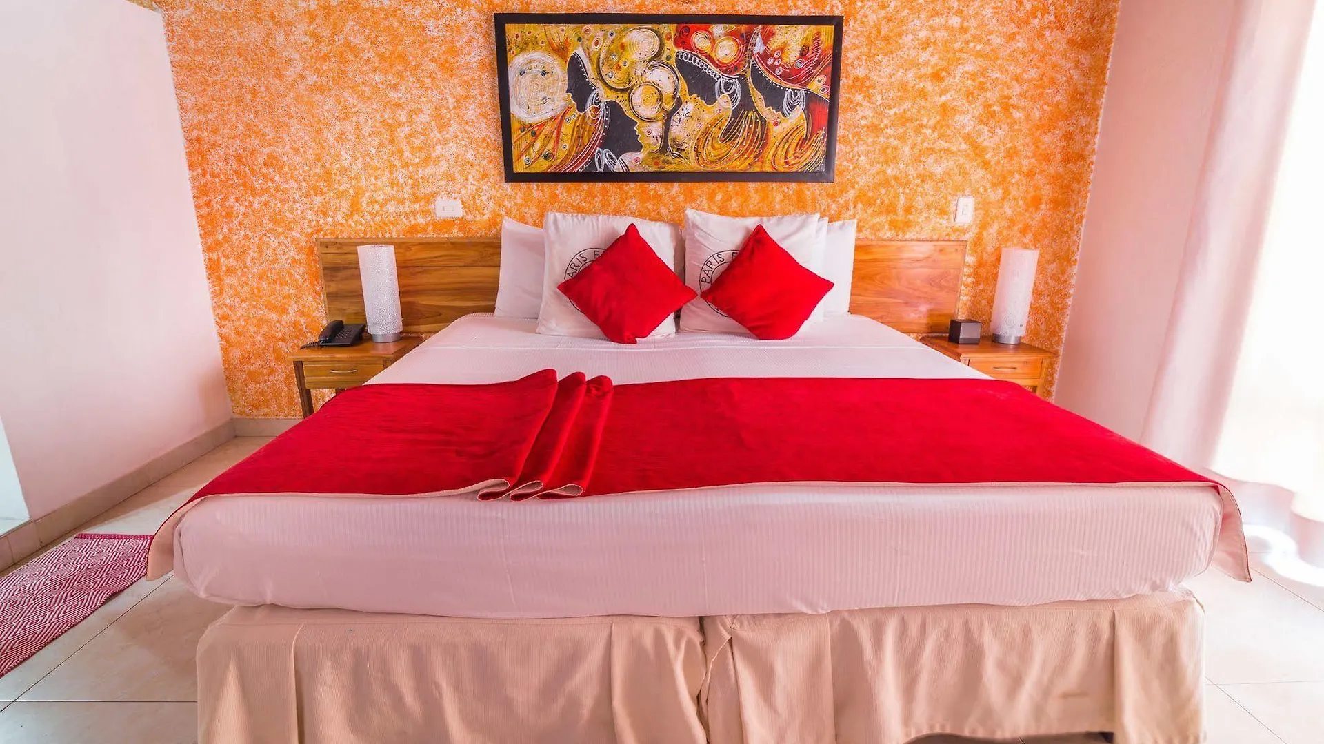 Hotel 3 Banderas Cartagena 3*,
