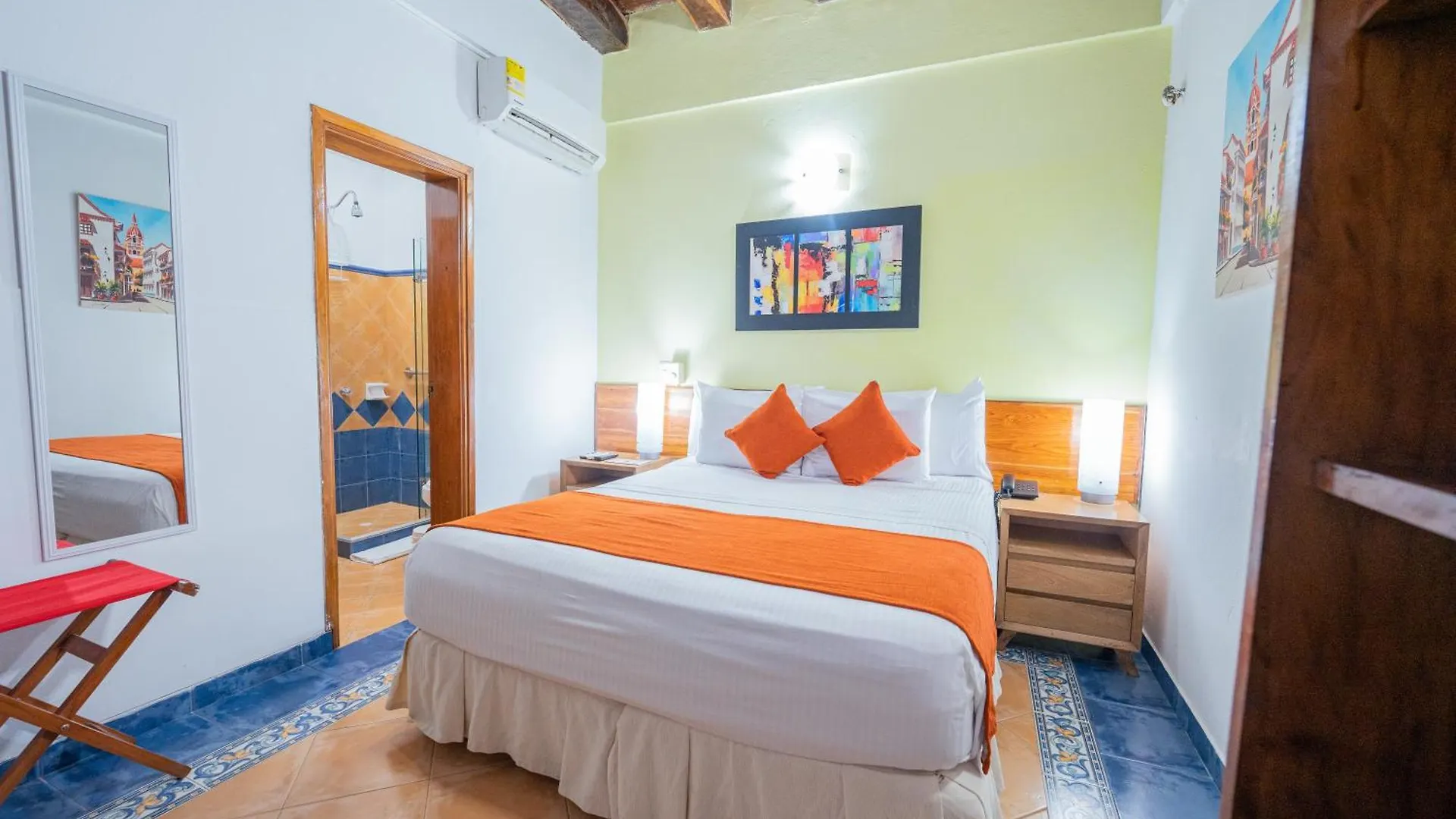 Hotel 3 Banderas Cartagena