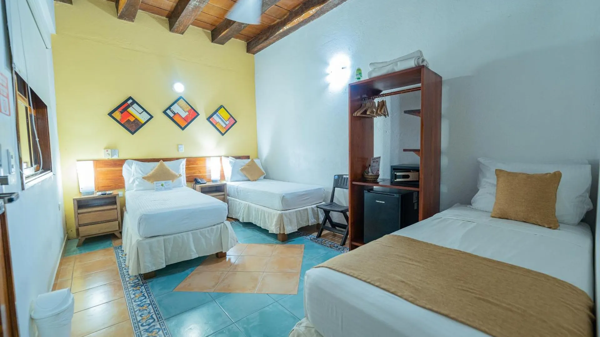 Hotel 3 Banderas Cartagena