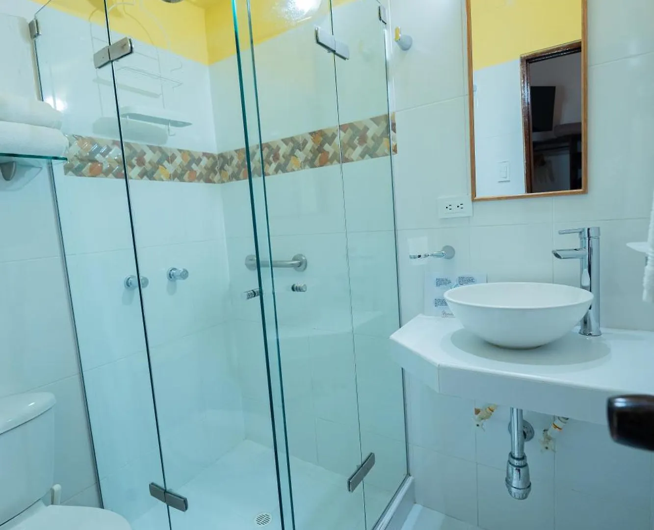 Hotel 3 Banderas Cartagena