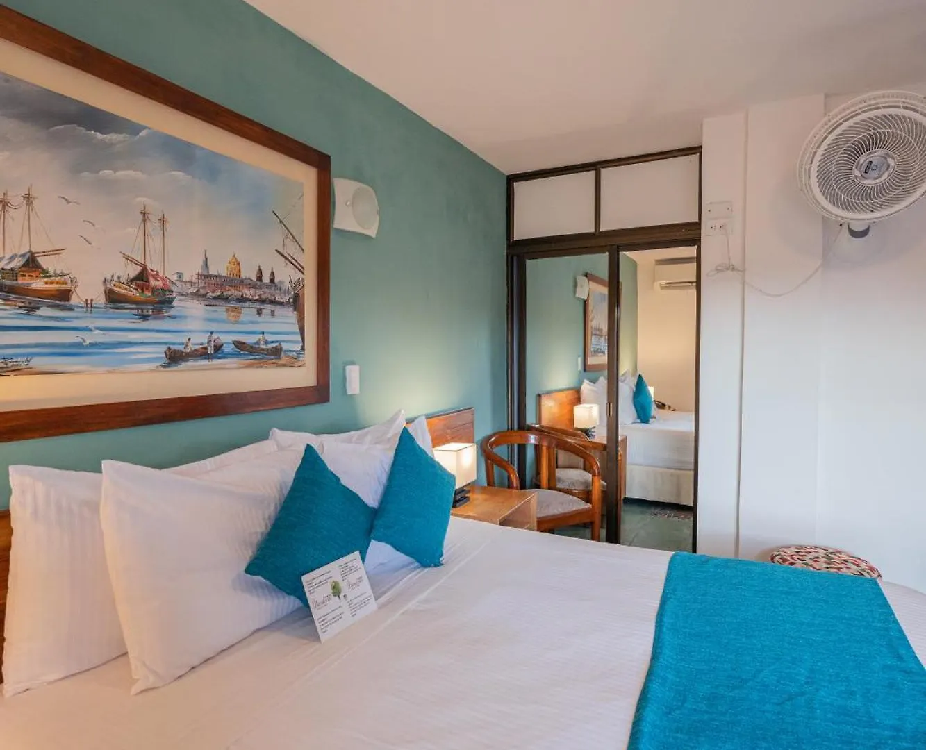 Hotel 3 Banderas Cartagena 3*,  Colombia