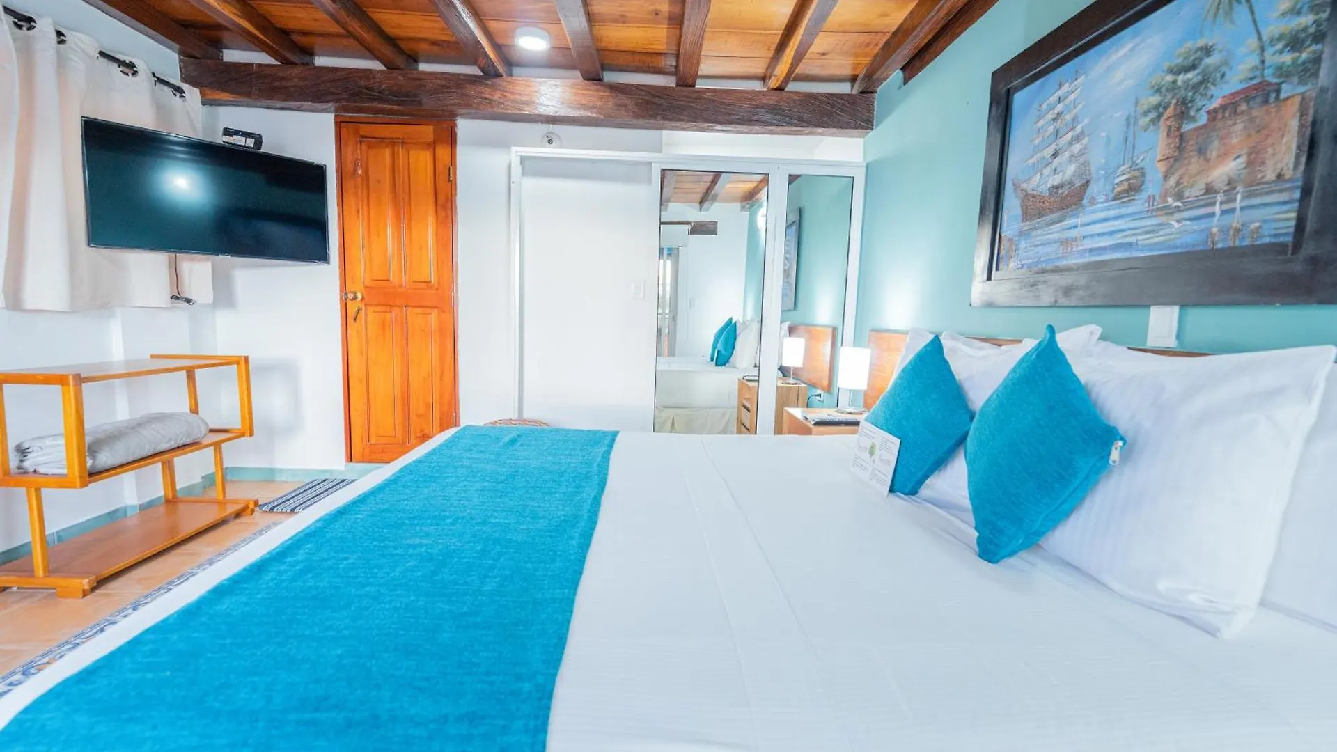 Hotel 3 Banderas Cartagena Colombia
