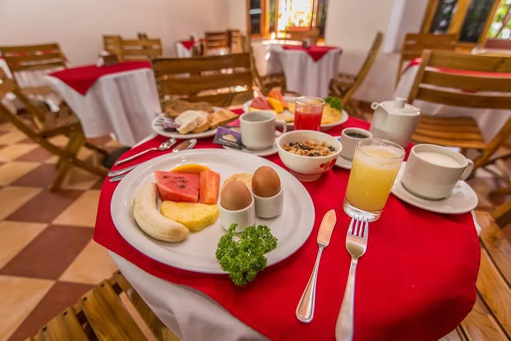 Hotel 3 Banderas Cartagena