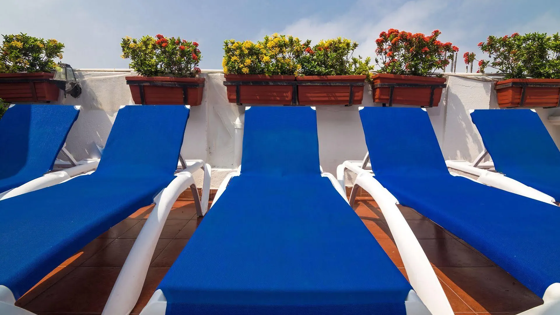 Hotel 3 Banderas Cartagena